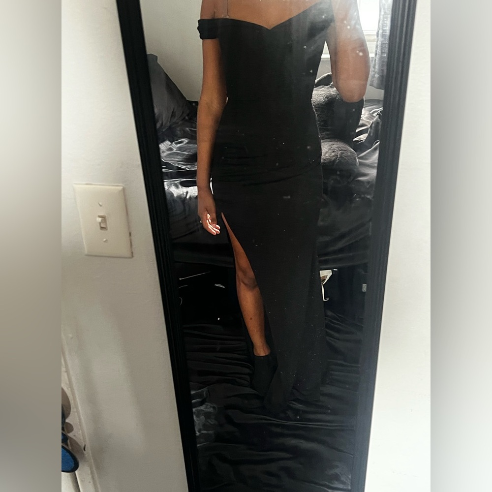 Windsor Black One Shoulder Gown